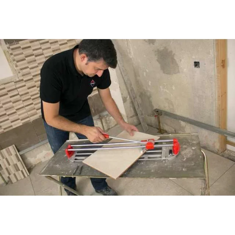 Masina manuala de taiat gresia si faianta 63 cm STAR-61 RUBI cu valiza